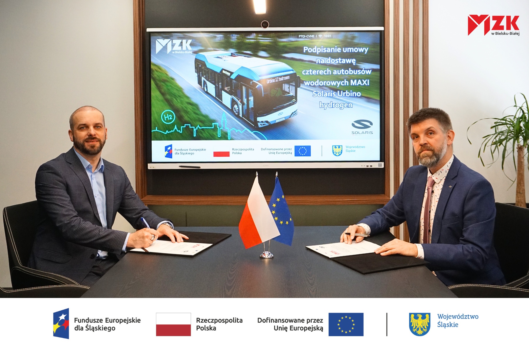 Podpisanie umowy z firmą Solaris