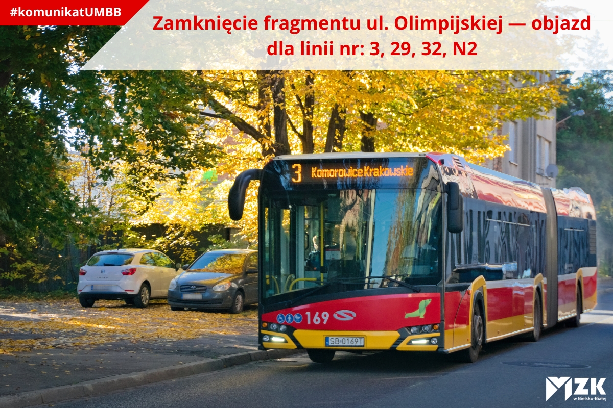 Zdjęcie autobusu linii nr 3 na tle jesiennej scenerii